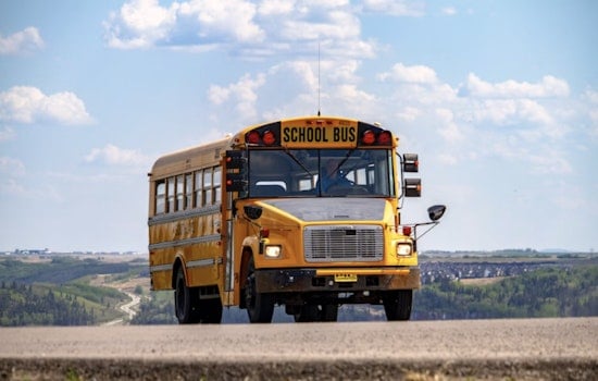 Yale Village Parents Shuttle Kids to School Daily, Say HISD Never Told Them About Bus Survey