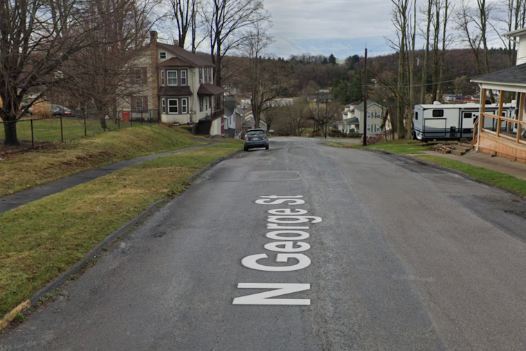 York Toddler Wanders Toward Busy Intersection, Father Charged With Endangerment