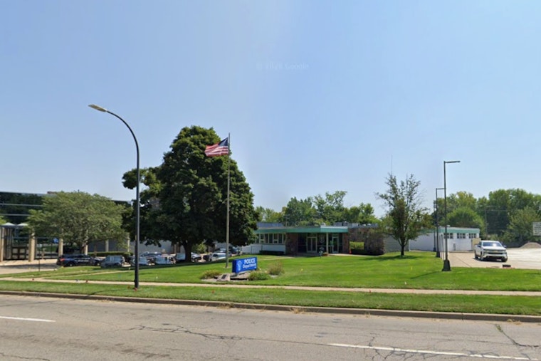 Ypsilanti Man Stabbed to Death Inside Car, Driver Held on North Washington Street