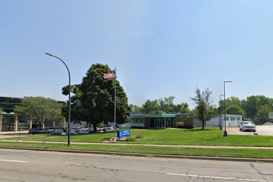 Ypsilanti Man Stabbed to Death Inside Car, Driver Held on North Washington Street