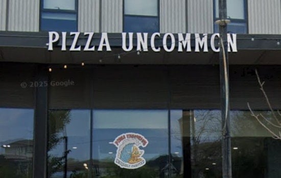 Zionsville Pizza Spot Serves Crab Rangoon Pies With a Five-Day Dough Secret