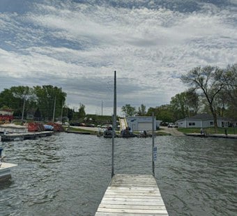1,000-Year-Old Indigenous Canoe Surfaces in Waukesha County's Pewaukee Lake