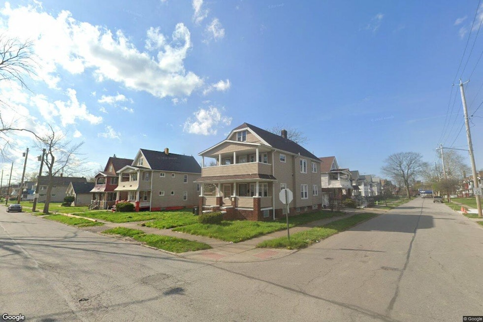 20-Year-Old Man Shot Dead Near Forest Avenue, Cleveland Police Investigate