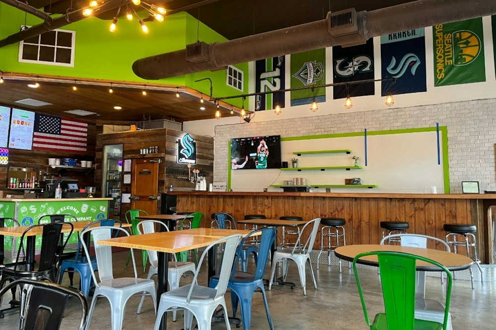 206 Burger Company Expands to Capitol Hill's Pitch the Baby Sports Bar