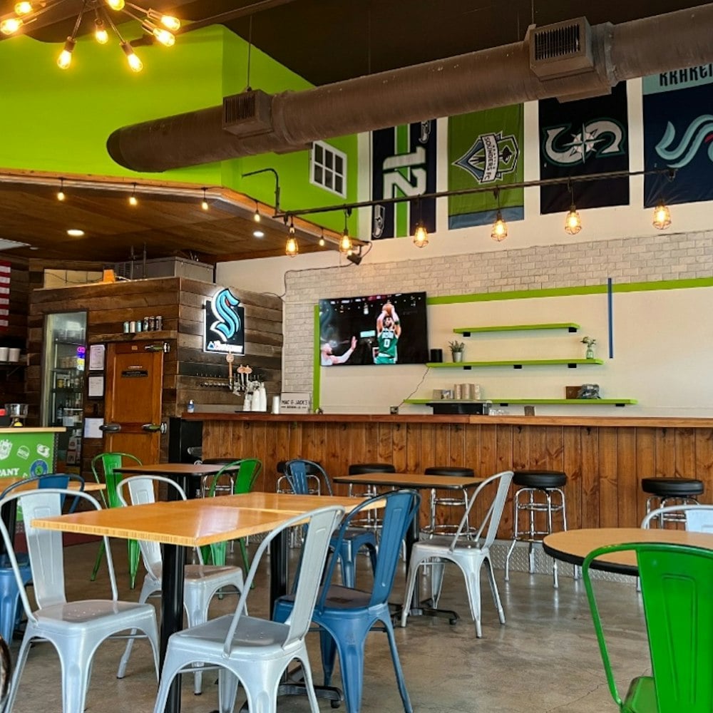 206 Burger Company Expands to Capitol Hill's Pitch the Baby Sports Bar