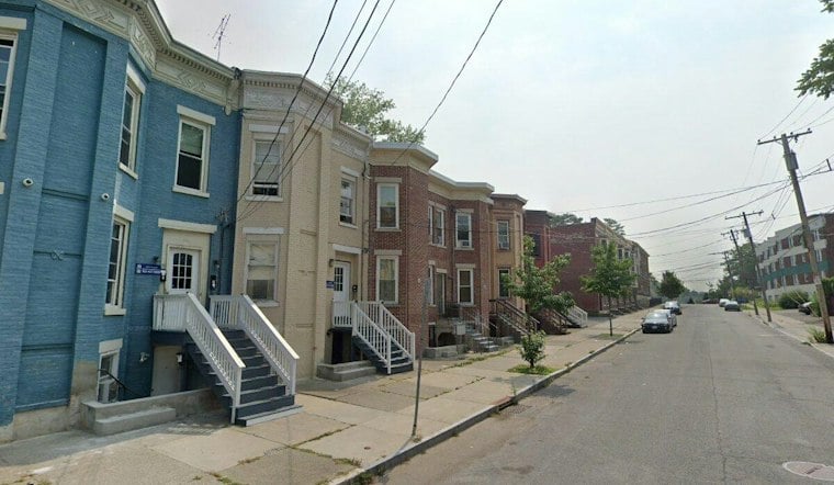 26-Year-Old Man Found Dead in Elberon Place Alley After Shots Fired