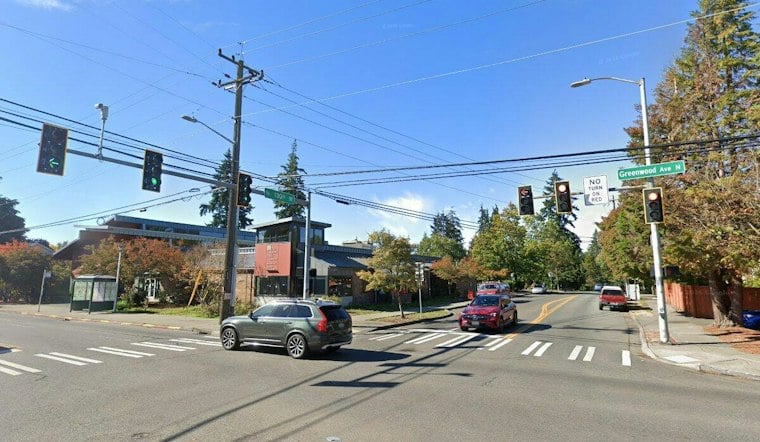 27-Year-Old Cut, Punched, Robbed After Getting Into Car in North Seattle