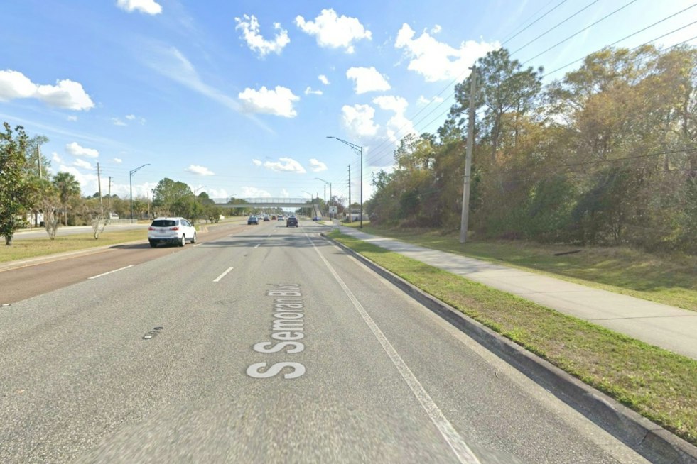 616-Unit Mosby Lake Conway Apartments Would Fill Massive Semoran Blvd Site
