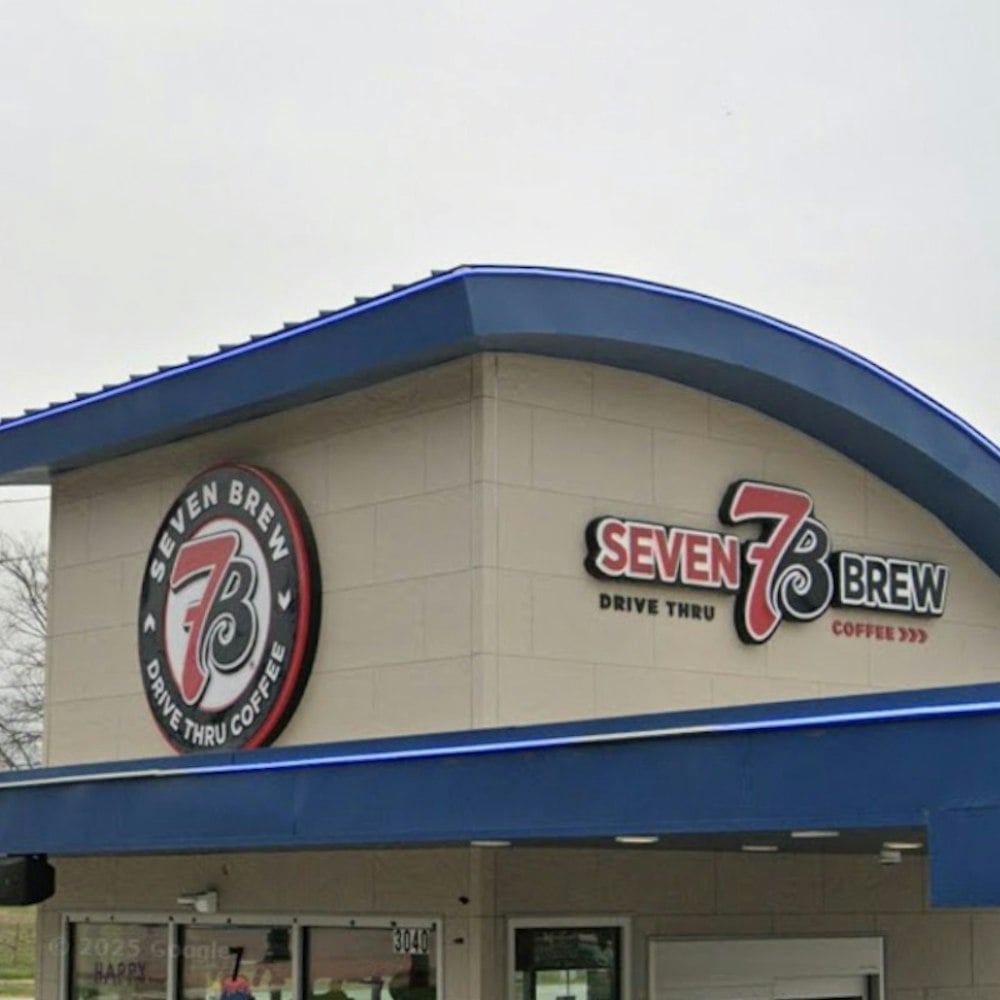 7 Brew Coffee Pours Into Bay County With Drive-Thru Lanes at Wilder and Euclid