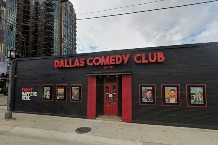 7-Foot Comedian Liam Nelson Brings Marfan Syndrome Set to Deep Ellum Stage
