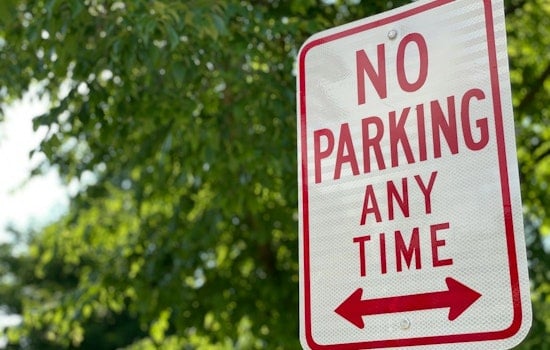 75th Street Parking Ban Splits Chatham Businesses From City Over Safety