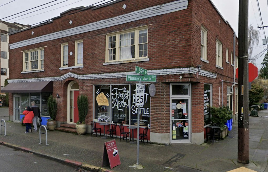 A La Mode Pies Buys Its Way Back to Phinney Ridge After 3-Year Wait