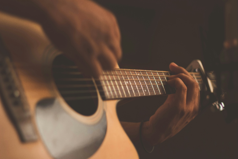 Acclaimed Fingerstyle Guitarist Peppino D'Agostino Plays Intimate Annapolis Show