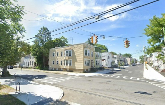 Albany Man, 21, Slashed on Livingston Avenue Near Judson Street, Attacker Known to Him Still on the Run