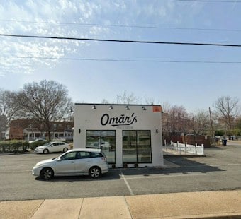 Alexandria Knife Robbery Suspect Found Hiding Under Mother's Bed After Blood Trail