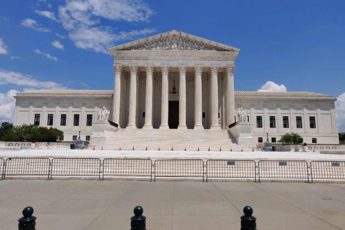Alito Faces Recusal Pressure Before Supreme Court Climate-Liability Case
