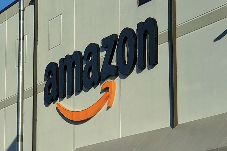 Amazon Builds Second Louisville Warehouse, Adding 200-Plus Jobs at $23 an Hour