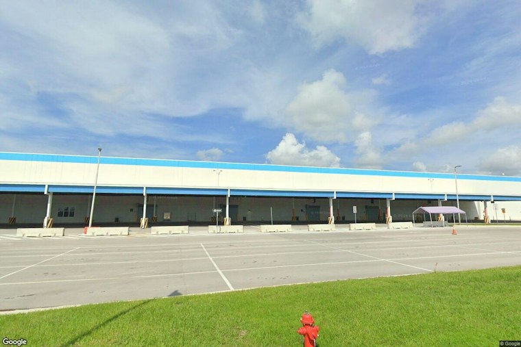 Amazon Shuts Port St. Lucie Warehouse Today, Nearly 500 Workers Lose Jobs