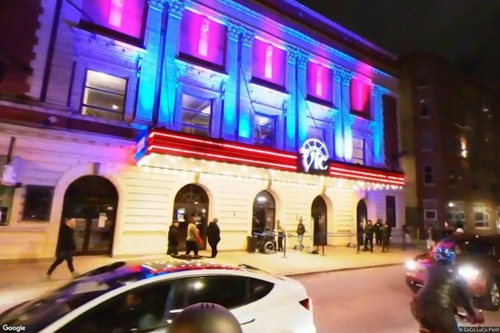 Amy Poehler Brings Good Hang Podcast Live to Lakeview's Vic Theatre