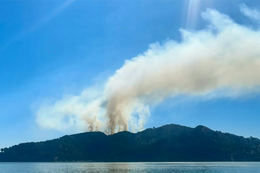 Angel Island Burn Sends Smoke Over Richmond, East Bay Wednesday Burns Paused