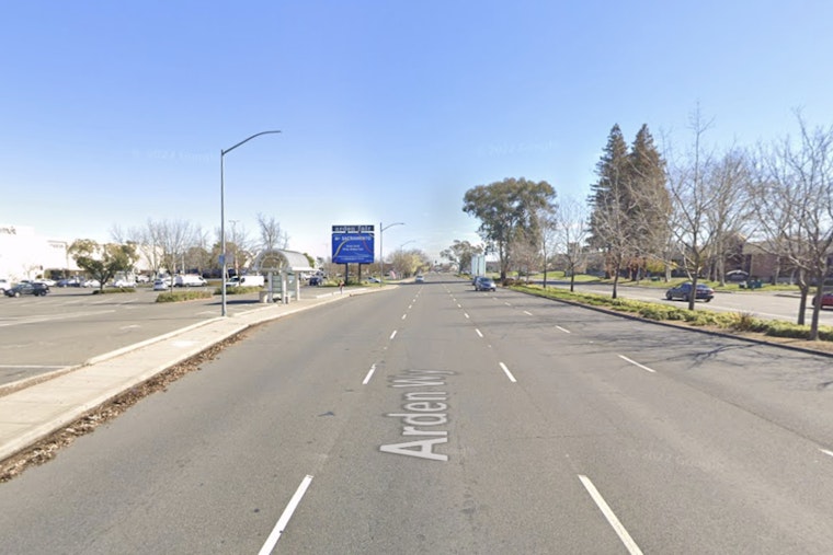 Arden Way Robbery Suspects Board Bus to Flee, Surrender in Midtown