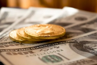 Arizona Minimum Wage Climbing to $15.65 in 2027 as Gas Prices Drive Inflation