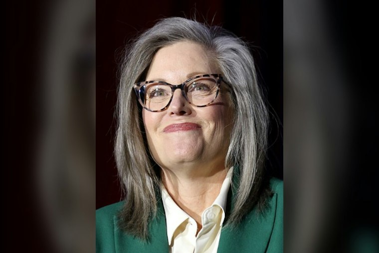 Arizona Senate GOP Moves Hobbs Probe to New Committee, Taps Special Counsel