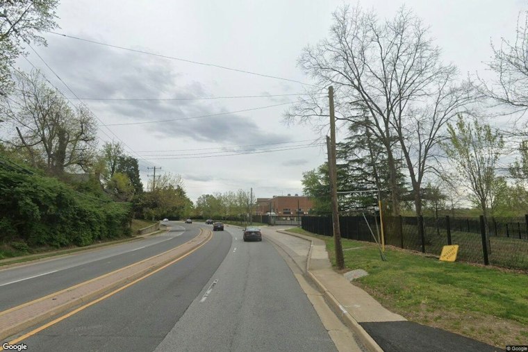 Arlington Trail Beating Leaves Man Hurt as Bat-Wielding Group Vanishes