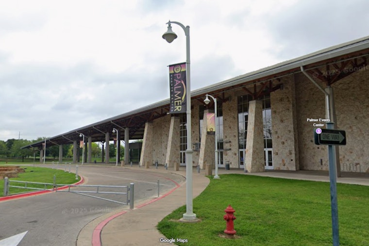 Armadillo Christmas Bazaar Bans AI Art, Sets Dec. 12-21 Dates for 2026