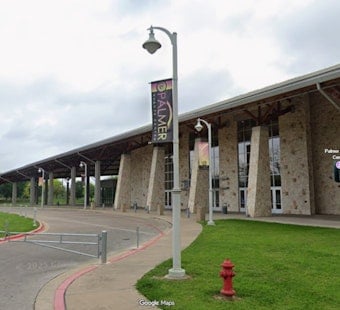 Armadillo Christmas Bazaar Bans AI Art, Sets Dec. 12-21 Dates for 2026