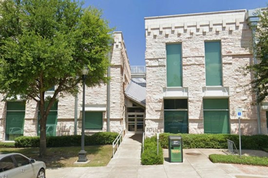 Armed Customer Kills Knife-Wielding Robber Outside Cedar Hill Chase Bank