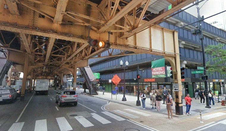 Armed Robbers Hit CTA Brown Line Riders Twice in the Loop This Month