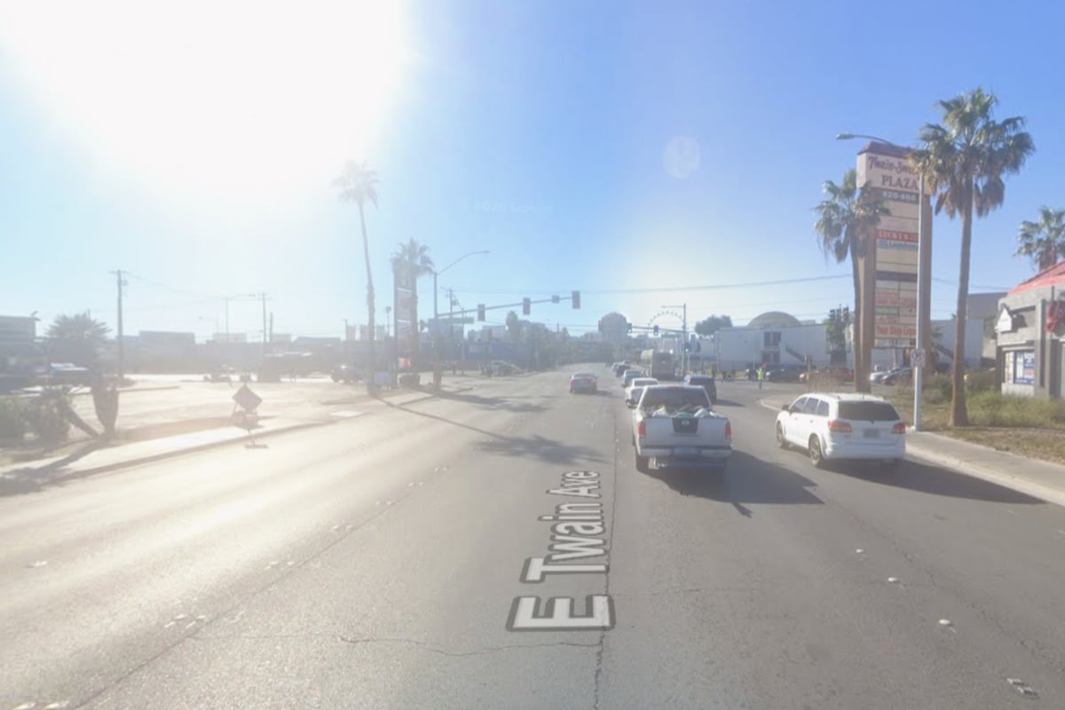 Armed Suspect Vanishes After Botched Robbery on Vegas's East Twain Avenue