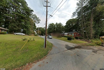 Atlanta Police Investigate Two Dead-Dog Reports in Collier Heights