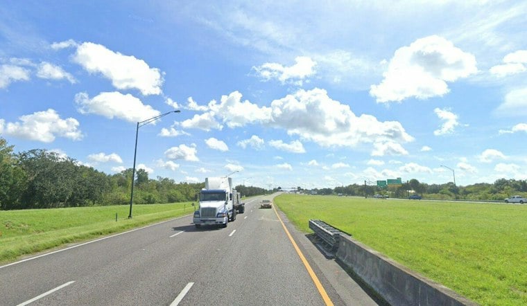 Auburndale Man Applying Deodorant Crashes Truck on Polk Parkway Curve