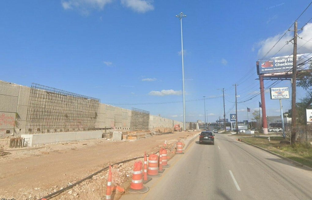 Austin Developer Nate Paul Files Bankruptcy Hours Before Galleria Oaks Auction