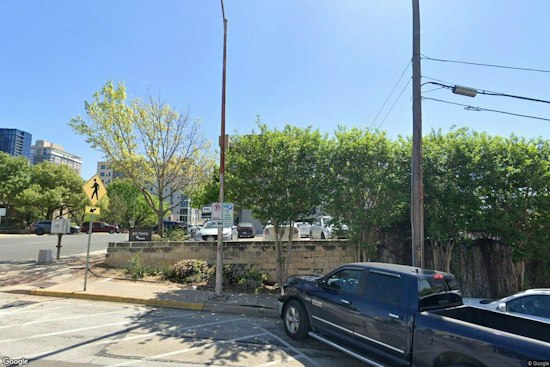 Austin Sizzles: Capital City Stuck in Another 100-Degree Weekend