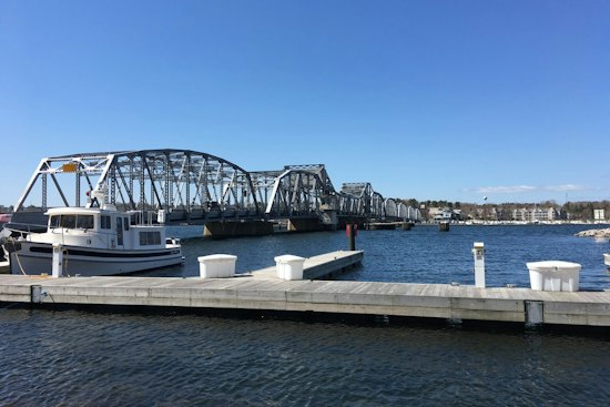 Baileys Harbor Man Rams Squad Car Head-On, Claims He Had a Gun in Sturgeon Bay
