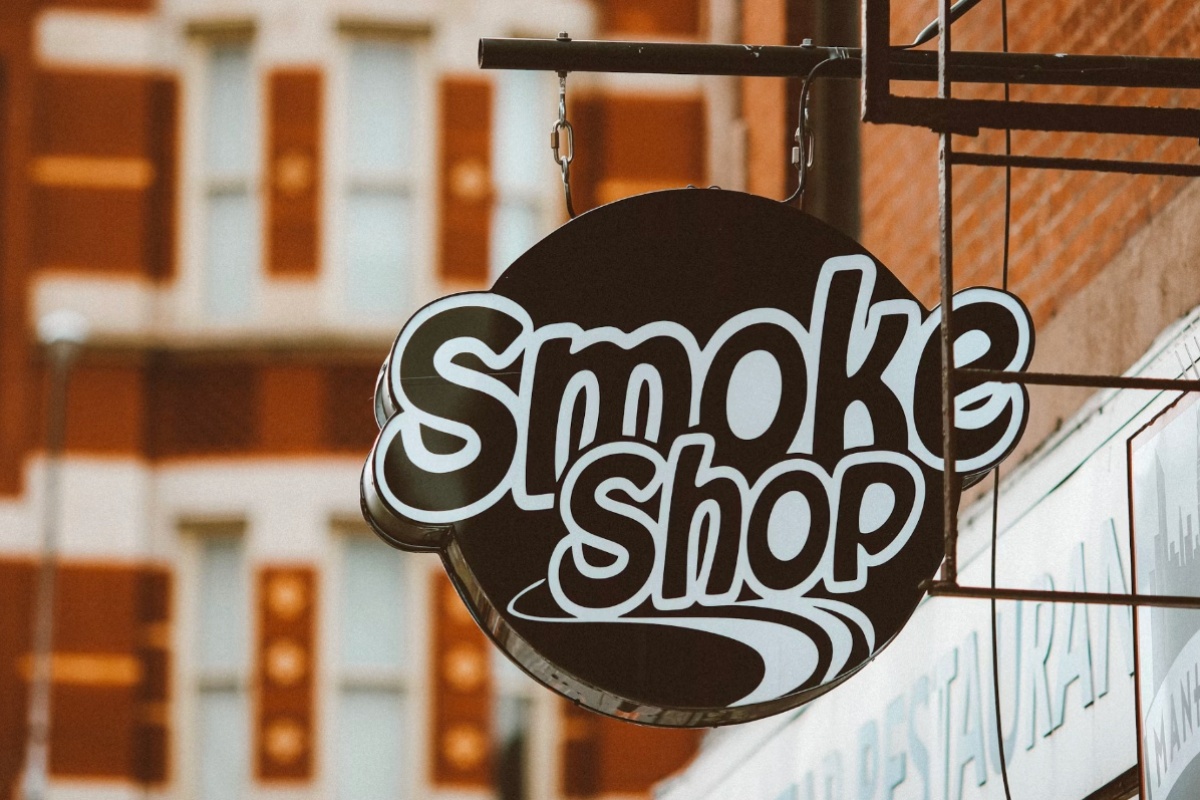 hoodline.com - Kevin Harris - Baltimore Considers Proposed Law to Padlock Illegal Smoke Shops