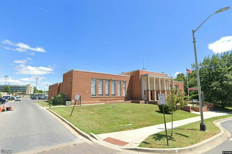 Baltimore Teen Walks Into Hospital With Gunshot Wounds, Crime Scene Still Unknown