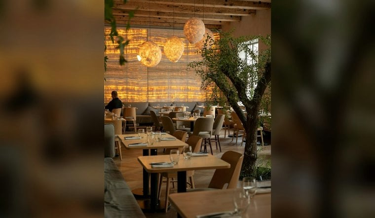 Bar Antoine Lounge Opens Above Le Parc Bistrobar