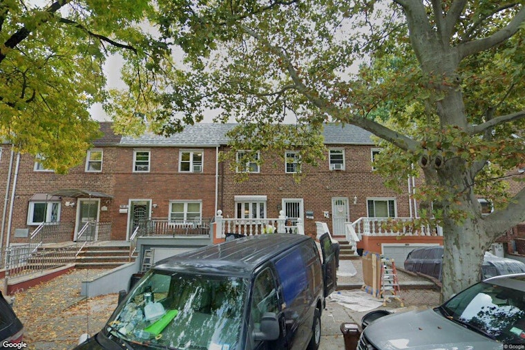 Bayside Neighbors Say Alleged Serial Squatter Has Occupied Home for Two Years