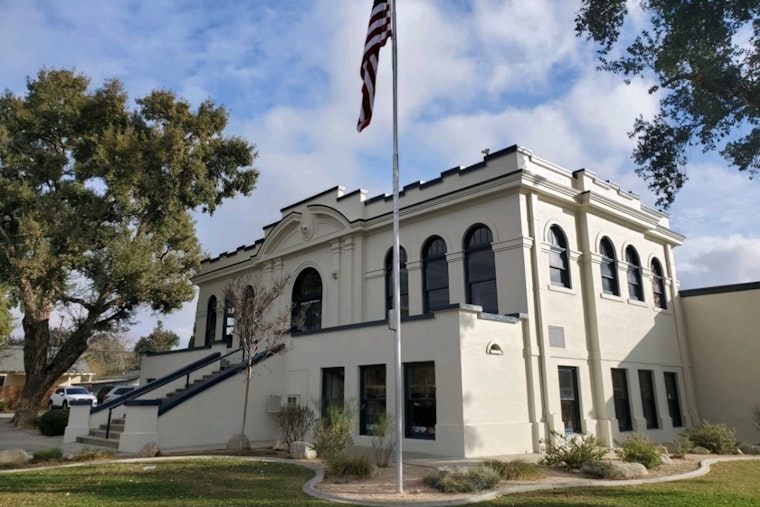 Beaumont Library Reopens With Bigger Home, Says Goodbye to Century-Old Bottleneck