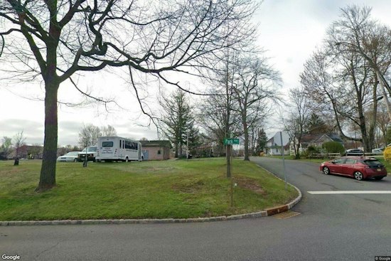 Berkeley Heights Stranger Hides in Bathroom After Asking to Use It, Police Say