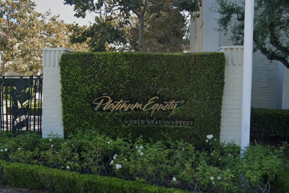 Beverly Hills Firm Agrees to Sell Genoa Yacht Outfitter De Wave in $465M Deal