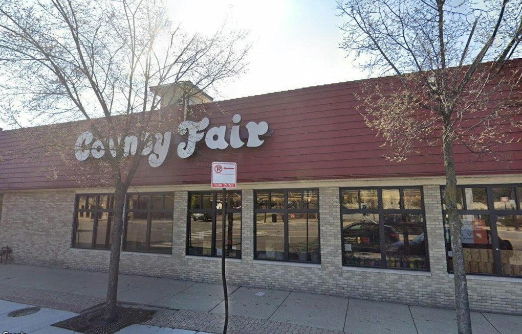 Beverly Retiree's Piano Nonprofit Turns Chicago Transit Stops Into Free Concerts