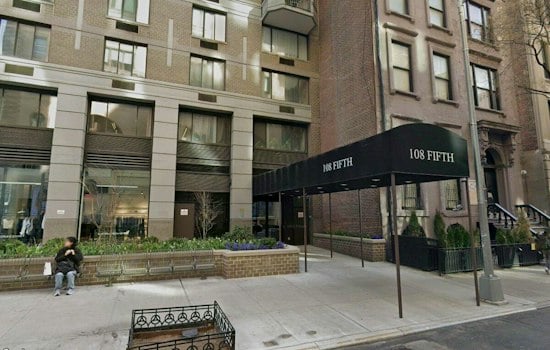 Beyond Yoga Opens Flatiron Pop-Up With Workouts, Free Coffee and a Big NYC Bet