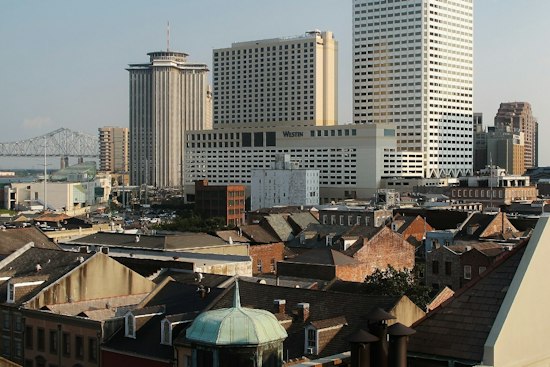 Big Easy Not So Breezy: New Orleans Heat Hangs On as Monday Storms Pop