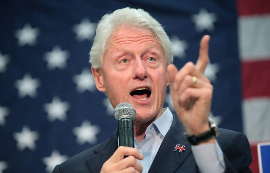 Bill Clinton Tells Global Elite: Fill the Gaps Left by Retreating Governments