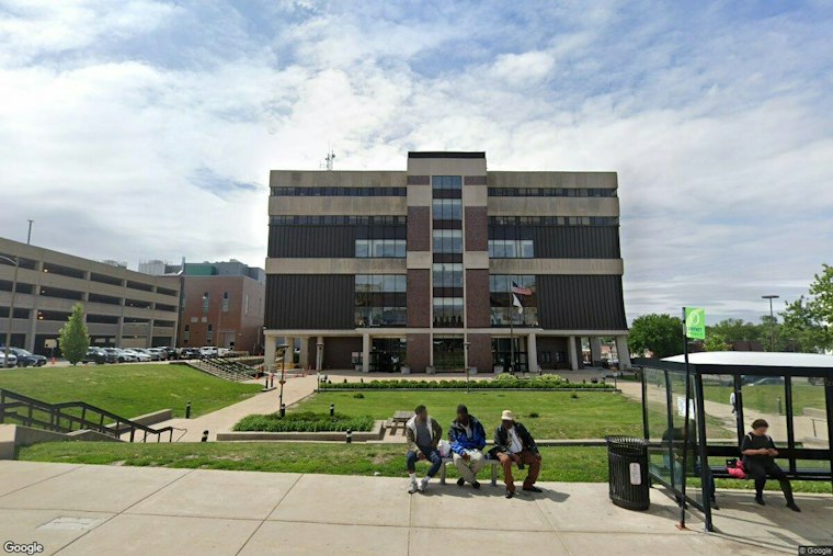 Bloomington Man, 54, Cornered at Hotel After Stabbing Near MLK Drive